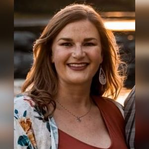 Meet your Posher, Amelia